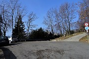 08 Partenza dal parcheggio per la Forca d'Aviatico (1080 m) 